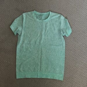 Lululemon Athletica Swift Mint Green Short Sleeve Top